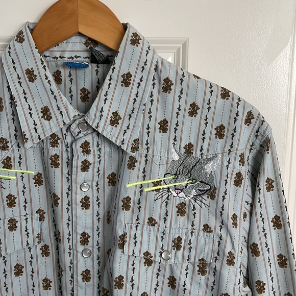triple z threadz Other - Vintage embroidered western pearl snap shirt Triple Z Threadz Austin lasercat